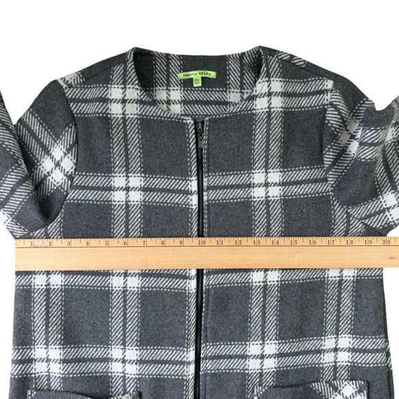Trisha Tyler Plaid Zip Up Shacket - Gray and white - Medium - Picture 6 of 7